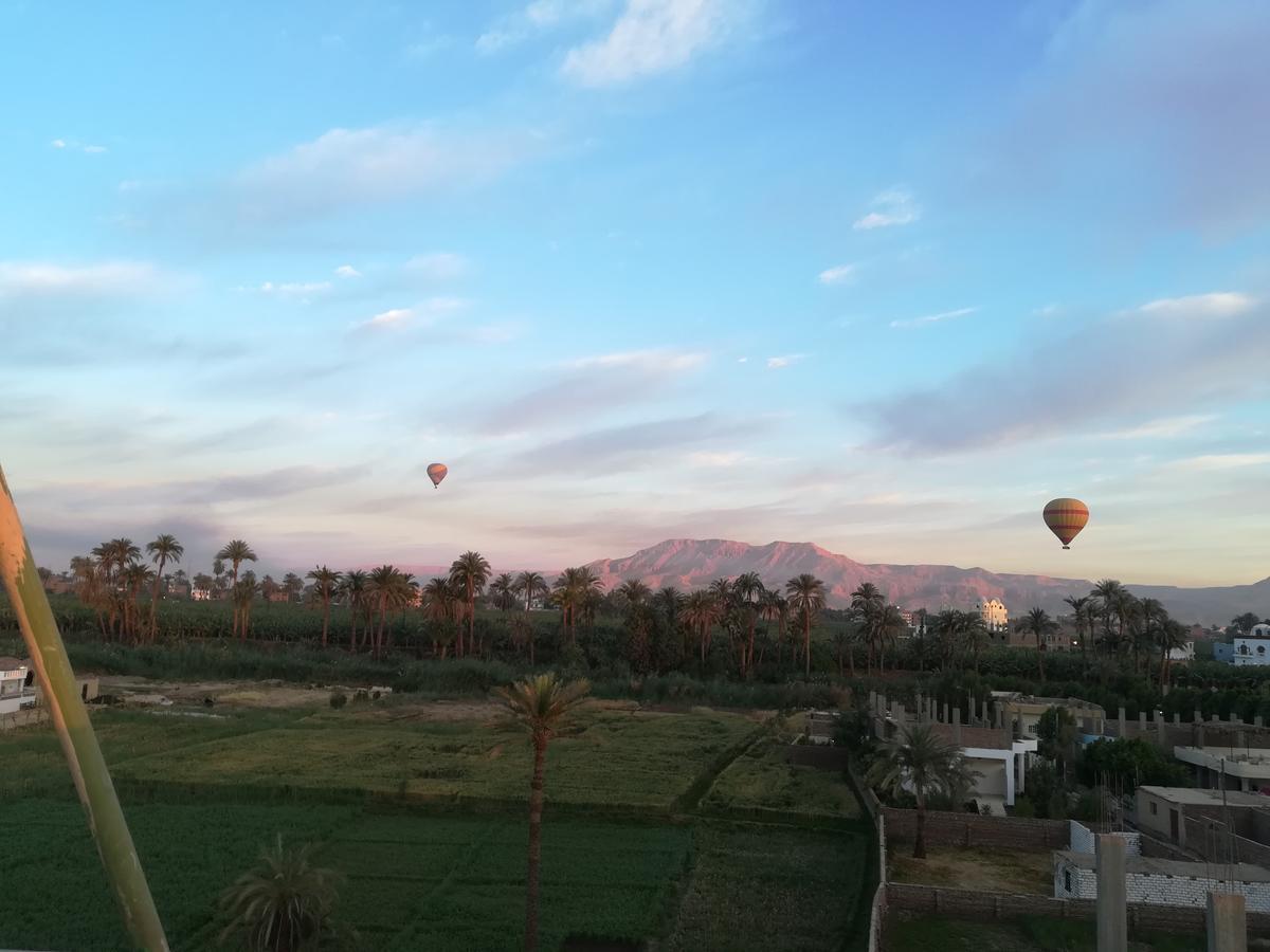 Luxor Palace Exterior foto
